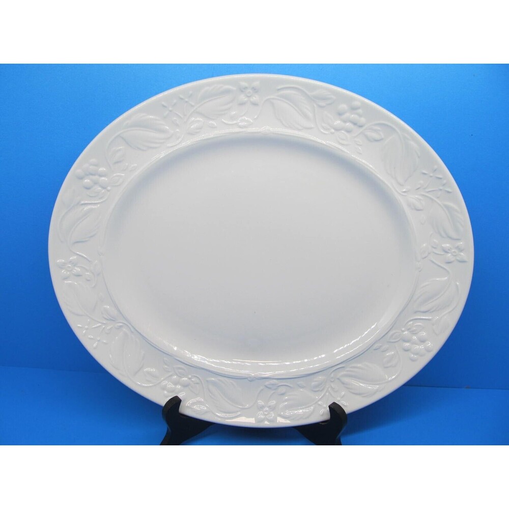 Wedgwood Home Amway 1998 White Serving Oval Plater Embossed England 14"